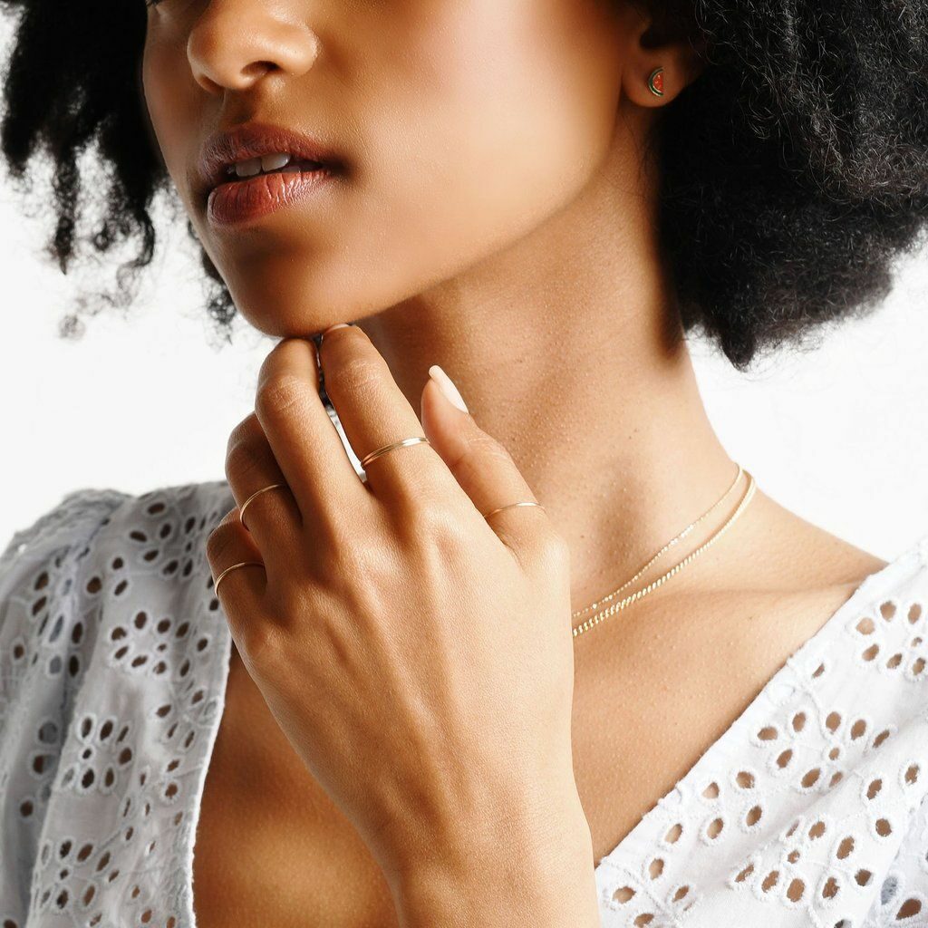 IANIKO - 12 Minimalist Jewelry Brands - Ariel Gordon Jewelry 