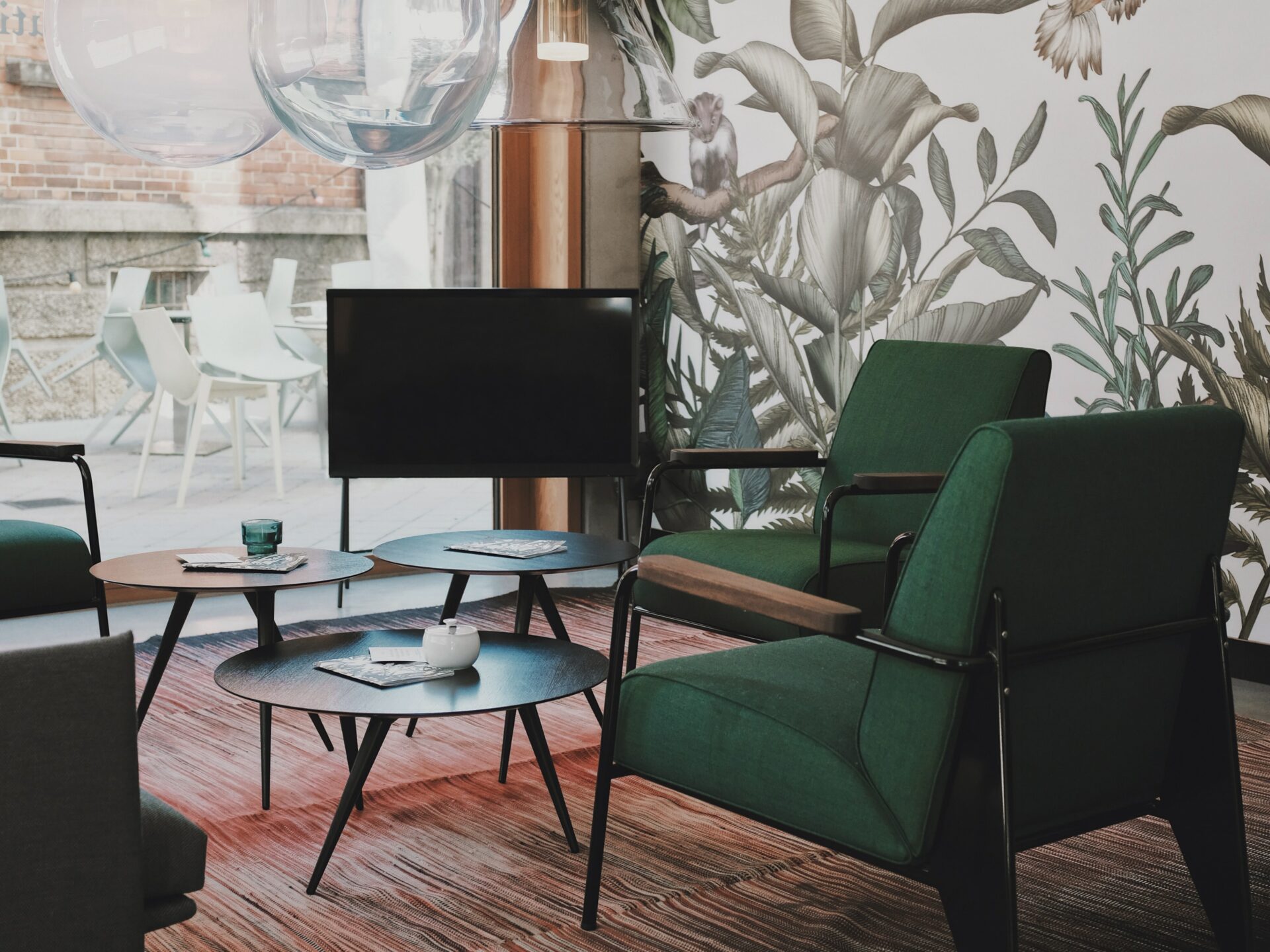 Industrial Minimalist Style | Edgy, Raw, and Sumptuous in its