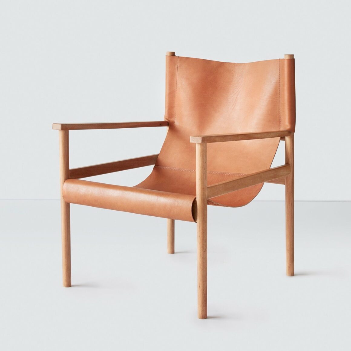 Best Minimalist Accent Chairs Based On Design_San Rafael Safari Chair